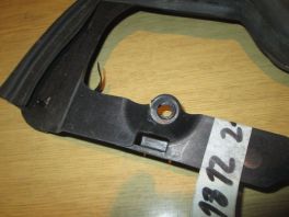 PLASTIKA ISPOD FILTERA