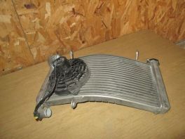 HLADNJAK SA JEDNIM VENTILATOROM S4 1000 
KTM 45360