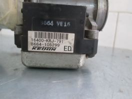 KLAPNA GASA SA USISNOM GRANOM